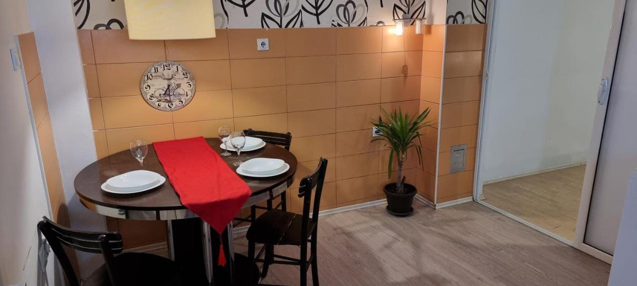 Garden Apartments เบลเกรด ภายนอก รูปภาพ