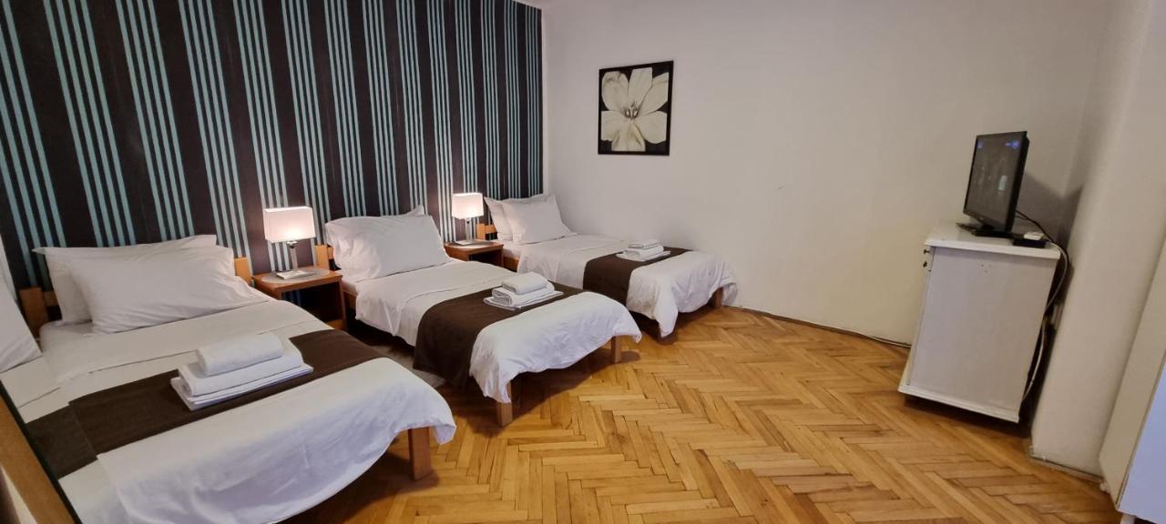 Garden Apartments เบลเกรด ภายนอก รูปภาพ